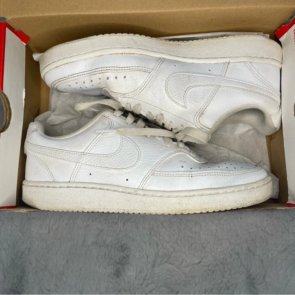 Nike Court Vision Low Top White Sneakers Size 7.5
